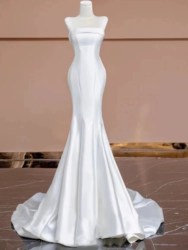 Buyishang Timeless Mermaid Strapless Satin Long White Wedding Dresses With Buttons dress for wedding